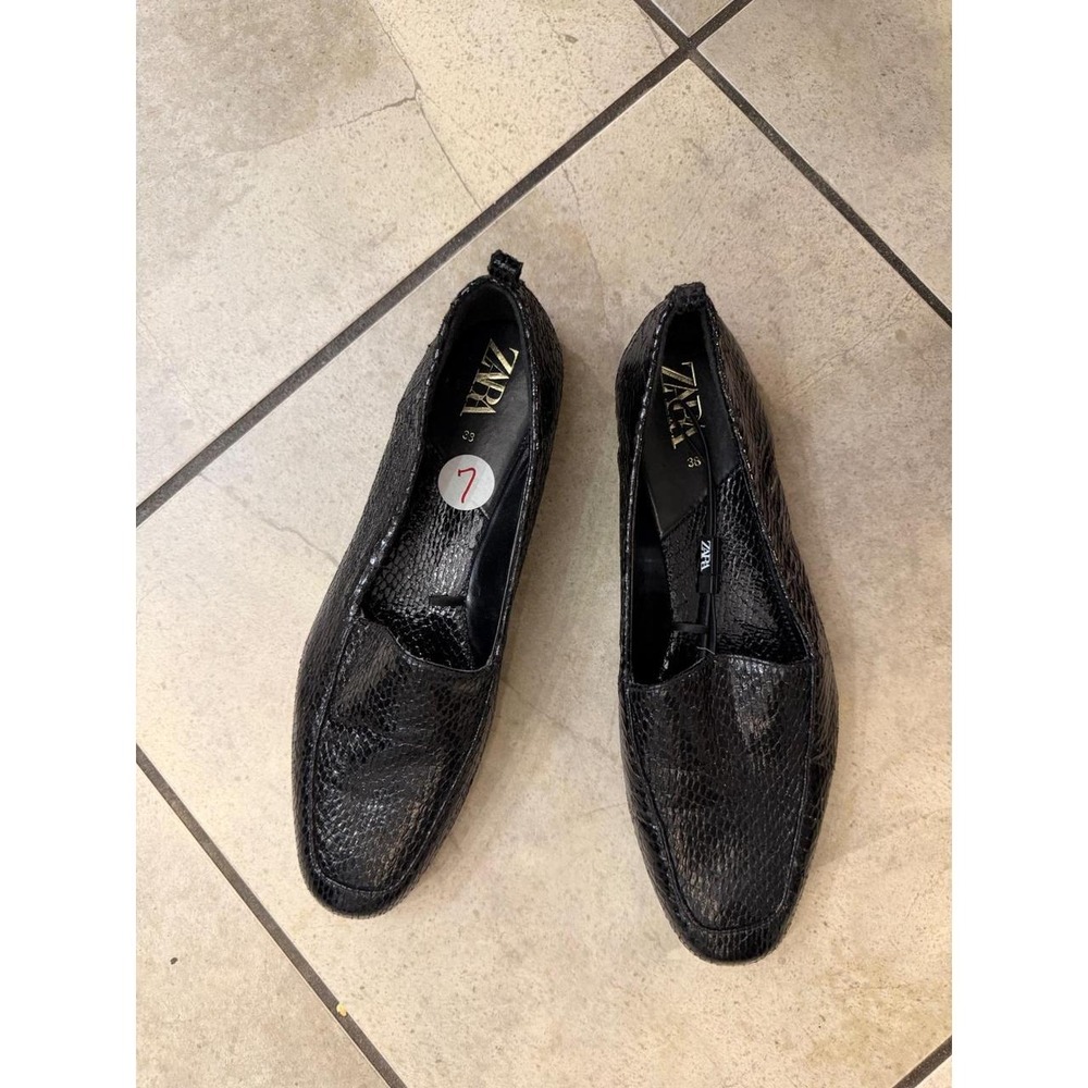 Zara Black Faux Snakeskin Embossed Square Toe Loafers Flats Size 38